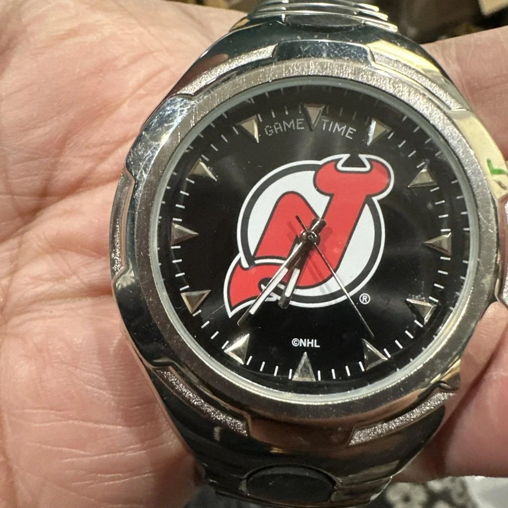 Working GAME TIME 46mm Series New Jersey Devils Quartz Mens Watch New Battery 9